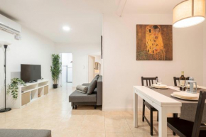 Apartment Fira Barcelona and 20' Bcn center